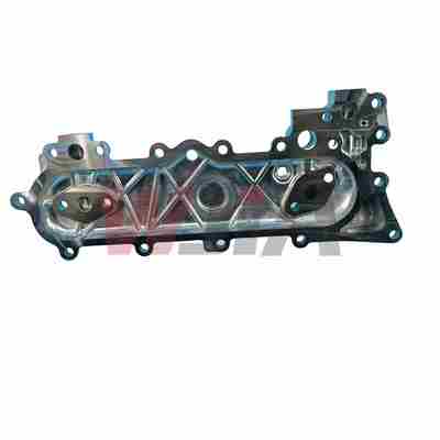 15721-17012 Oil Cooler Cover For 1HZ Diesel Engine Oil Cooler Cover For Toyota COVER, OIL COOLER