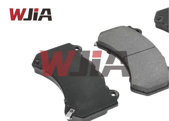 D1060-JF20B Front Ceramic Brake Pads Nissan Brake Parts For Nissan GTR-R35 2007-