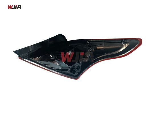 26554-3AW0A Tail Lamp R For Nissan Sunny N17 VERSA 2010-2015