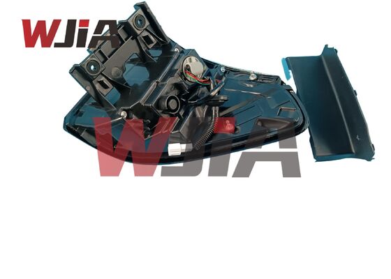 26555-6JF0A 26550-6JF0A Tail Lamp Out Light For Nissan PATROL Y62 2020-