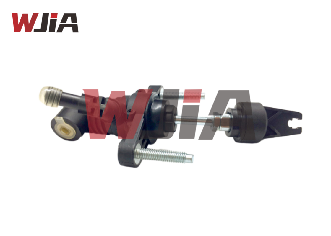 31420-0K070 314200K070 Toyota Hilux 2015-2017 Fortuner Clutch Master Cylinder