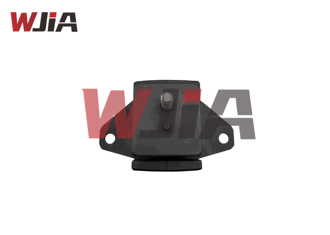 12361-66040 12361-17070 Toyota Land Cruiser  Spare Parts Suspension Parts Engine Mount