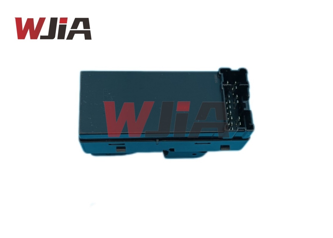 25401-3BB0C Electric Power Window Switch For Nissan Almera Sunny Versa N17K 2011-