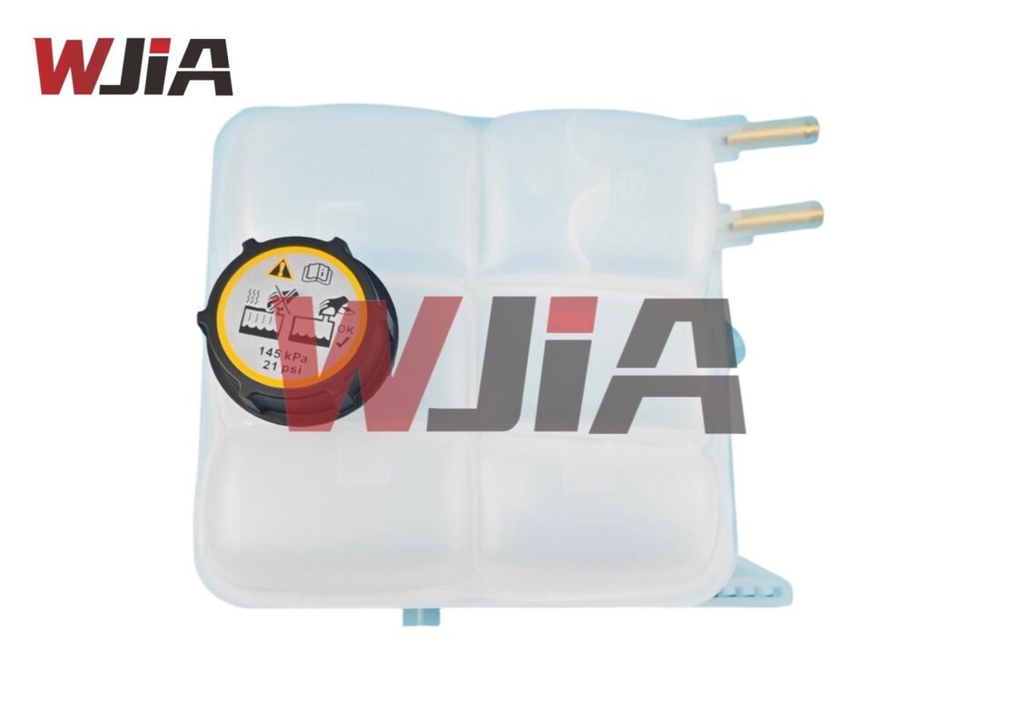 Z622-15-350 Secondary water bottle For Mazda 3 2012-2015