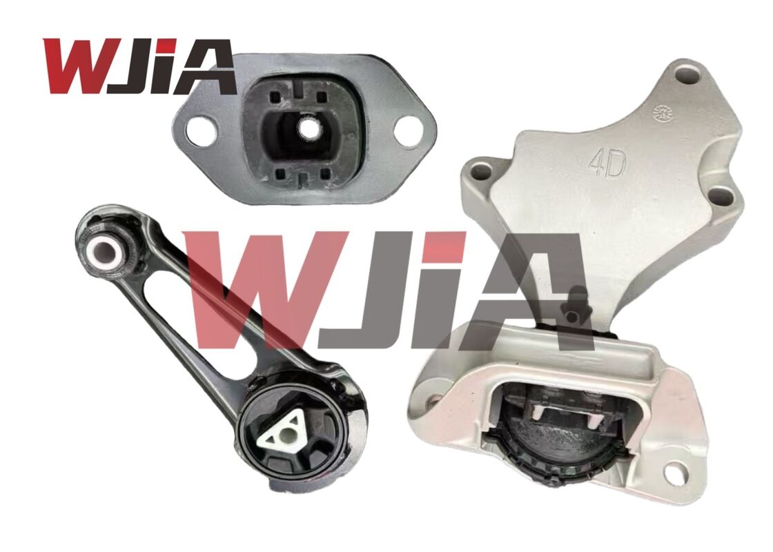 11360-5RA0B 11360-9VA0A  Engine Mount For Nissan Kicks 2018 1.6L Versa