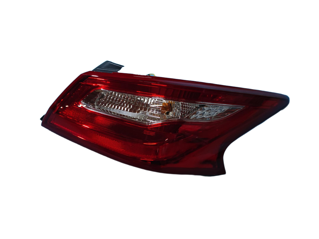 26555-9HU0A 26550-9HU0A Tail Lamp Out Light For Nissan 2016-2018 ALTIMA