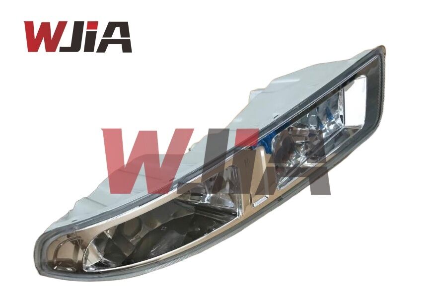 26120-95F0A 26125-95F0A Fog Lamp For For Nissan 2008 Sunny