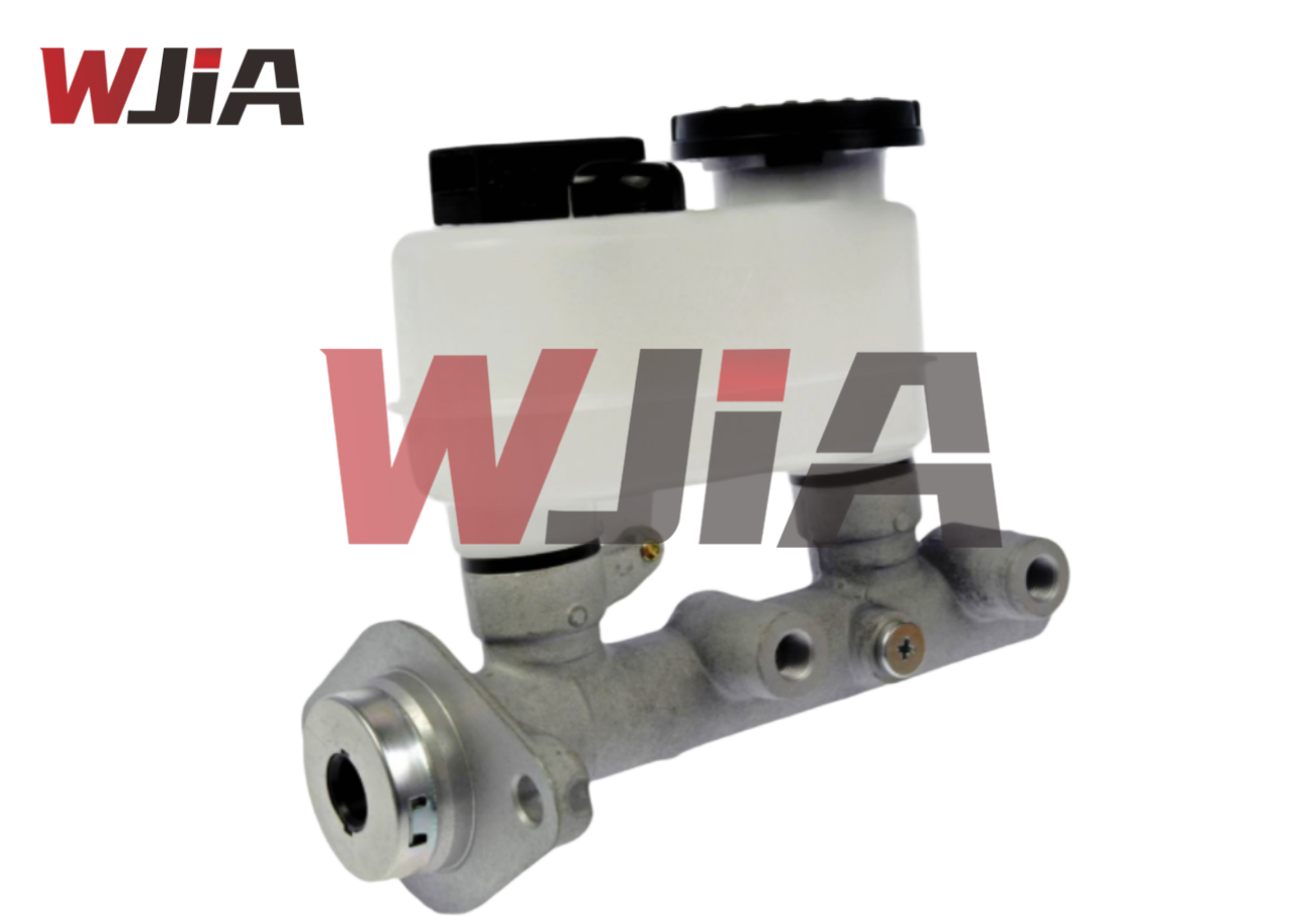 46010-01A00 46010-01A05 Brake Master Cylinder Replacement Parts For Nissan Hilux