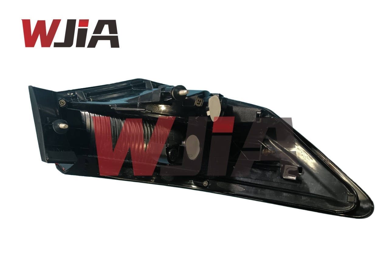 26555-6LB0A 26550-6LB0A  Rear Taillight Tail Lamp For Nissan Sentra 2019