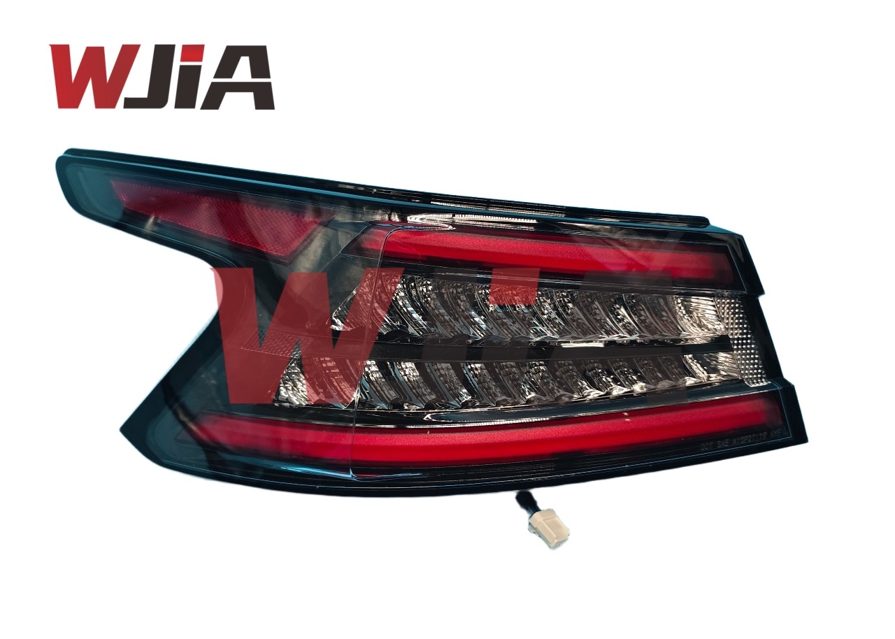 26550-9DJ0A 26555-9DJ0A  Rear Taillight Tail Lamp For Nissan Maxima S Sedan 2019 2020 2021