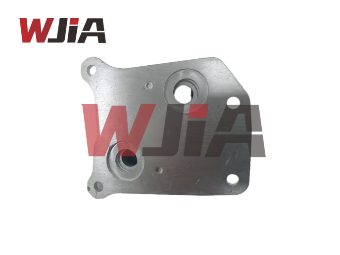 21305-6CA0A Engine oil cooler For Nissan Altima 2020