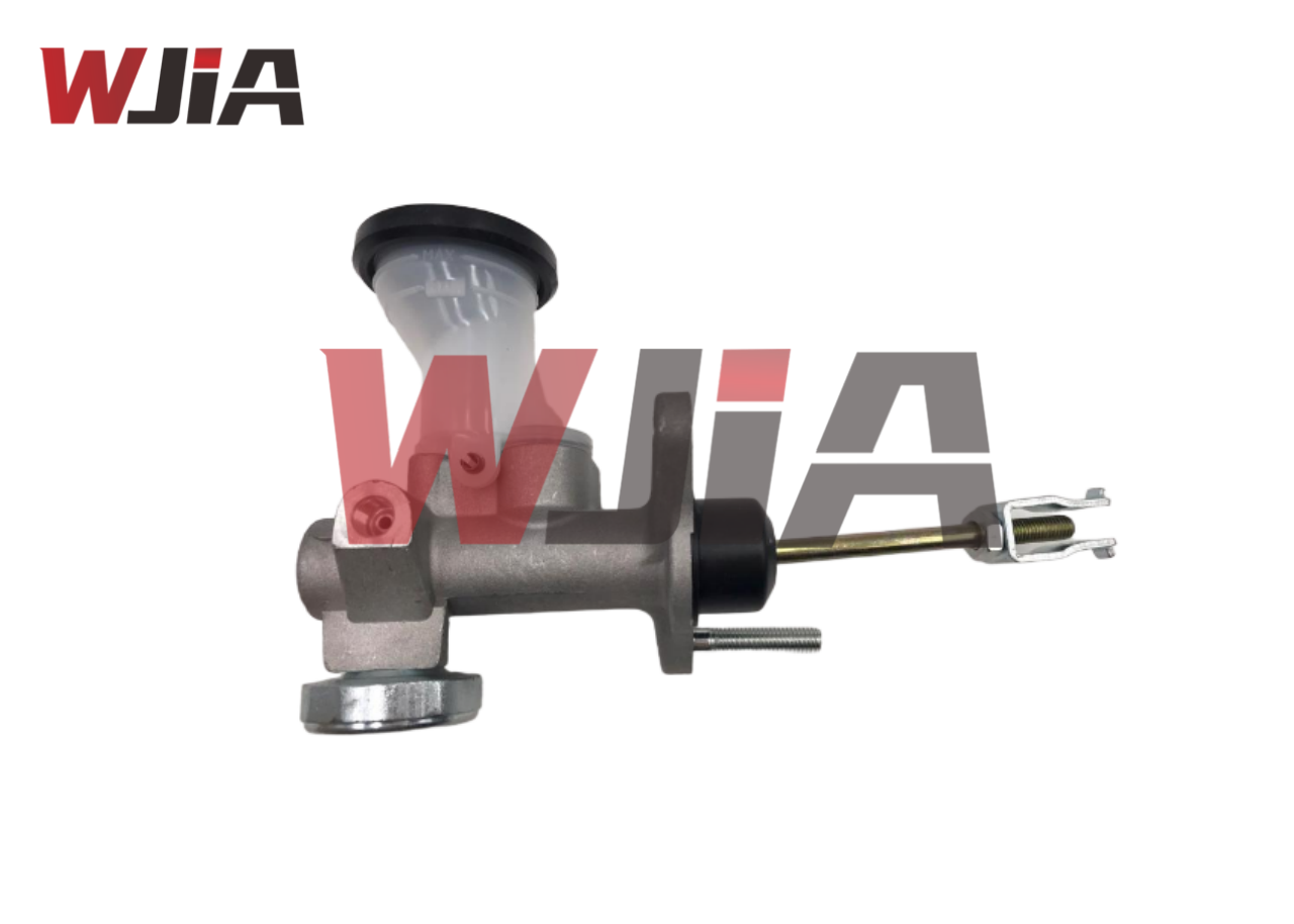 31410-60590 31410-60600 Suitable for Toyota Camry Land Cruiser UZJ100 Clutch master cylinder