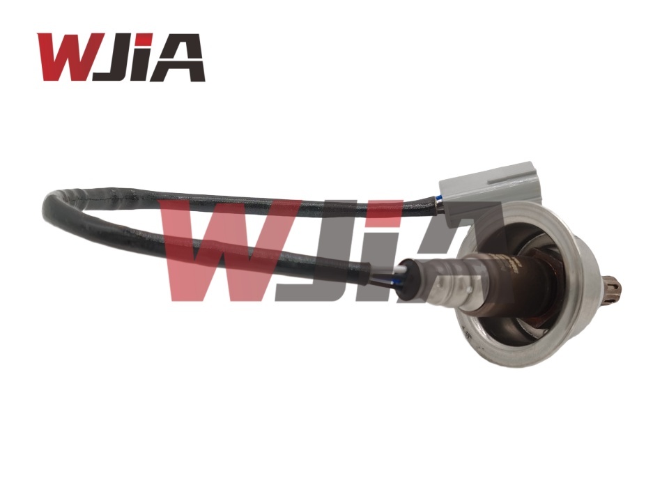 226A3-5X00A Oxygen Sensor  For Navara D40 Armada R51
