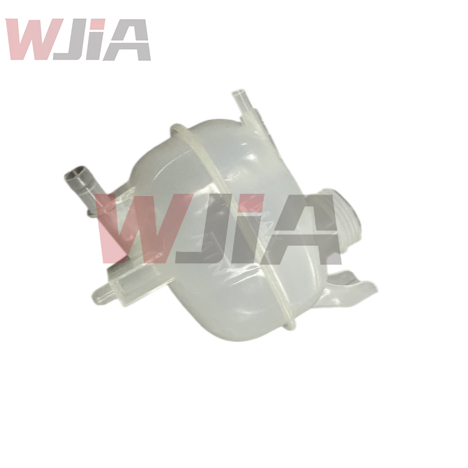 21710-5RFOA Engine Coolant Reservoir Tank For Nissan KICKS P15Z