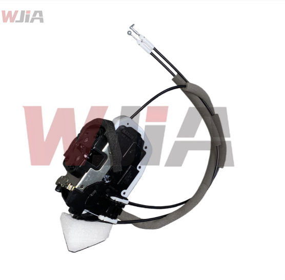 80501-3AW1A Front Left Door Lock Assembly For Nissan Sunny N17